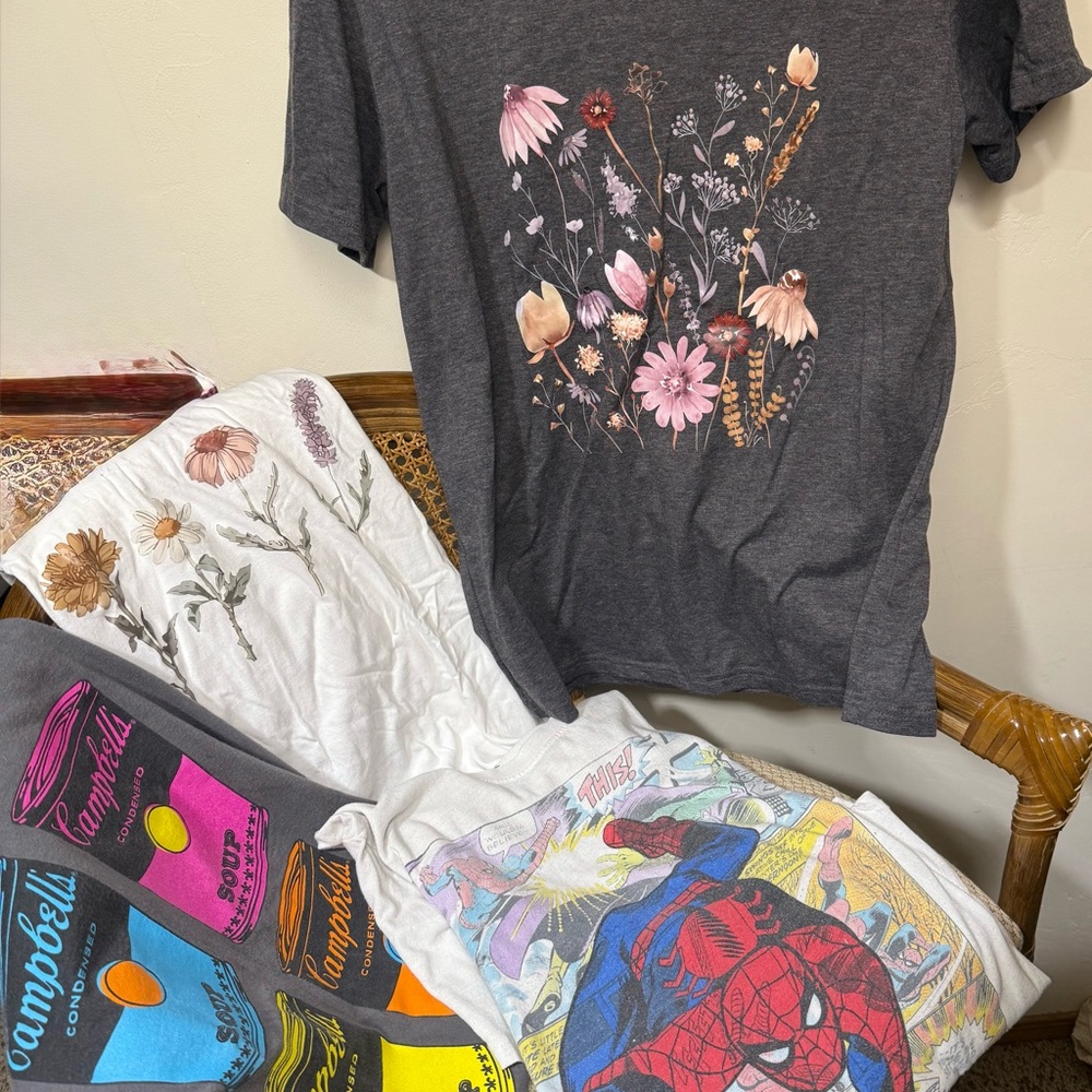 Women’s T-Shirt bundle